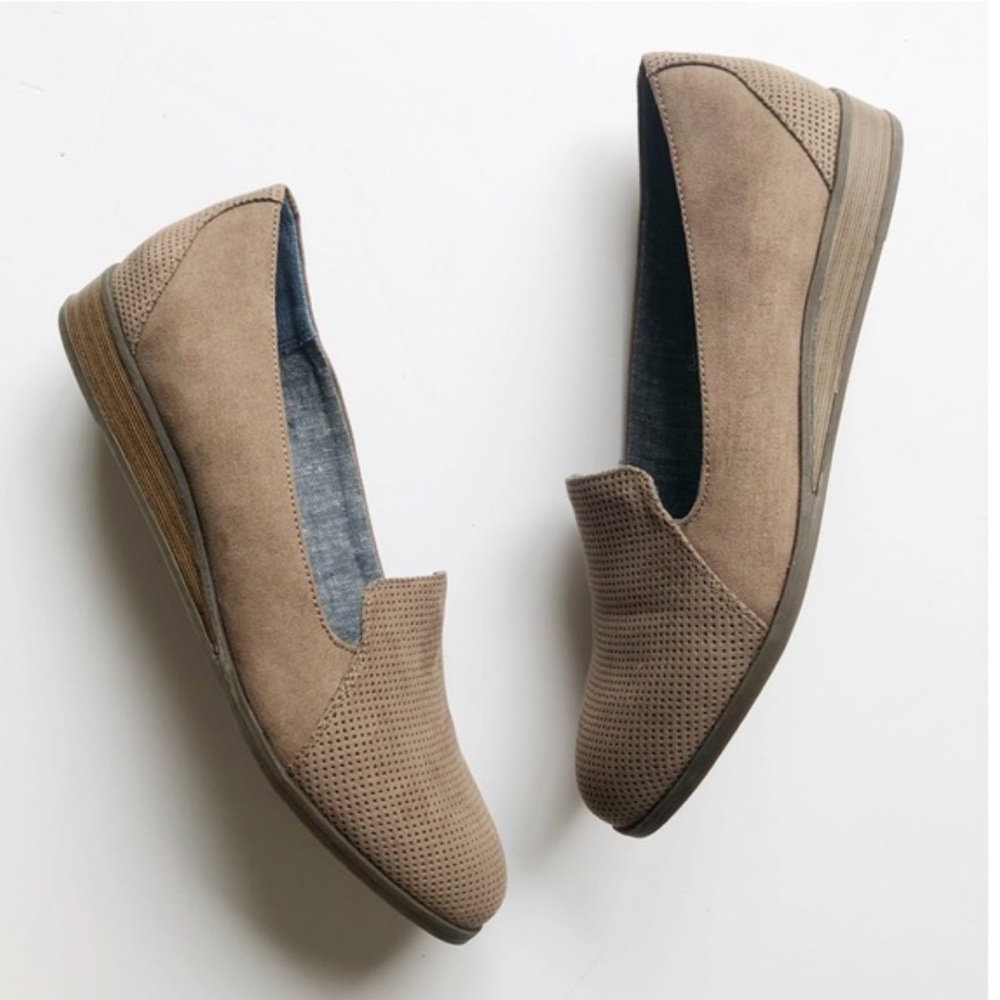 Dr. Scholls Wedge Loafer